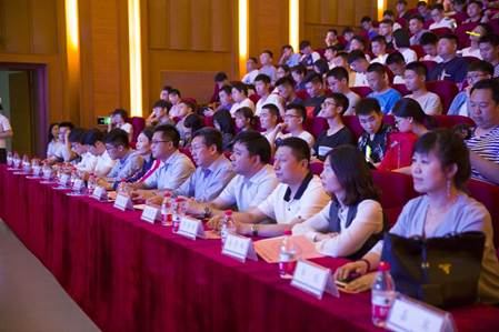 说明: 2G5A1354